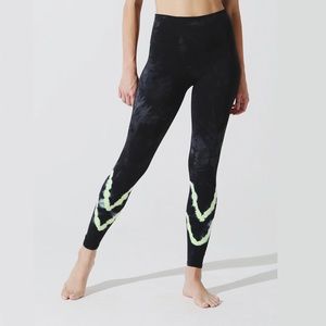 Electric & Rose Sunset Leggings in Black and Neon